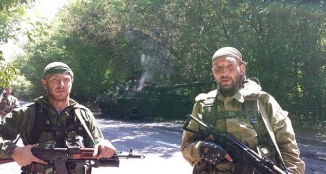 Ополченцы-добровольцы из России - о своем товарище: «Врачи ему три месяца жизни отвели. И он рванул в Донбасс, чтоб не на койке, а в бою умереть» Ополченцы-добровольцы из России - о своем товарище: «Врачи ему три месяца жизни отвели. И он рванул в Донбасс, чтоб не на койке, а в бою умереть»