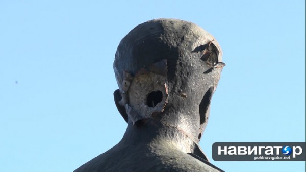 Нацгвардия превратила памятник Великой Отечественной в мишень для тренировок Нацгвардия превратила памятник Великой Отечественной в мишень для тренировок