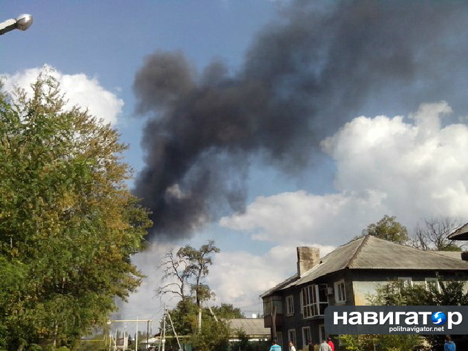 В Донецке идут ожесточенные бои за аэропорт, горит крупный завод, — очевидцы (Фото, видео) В Донецке идут ожесточенные бои за аэропорт, горит крупный завод, — очевидцы (Фото, видео)