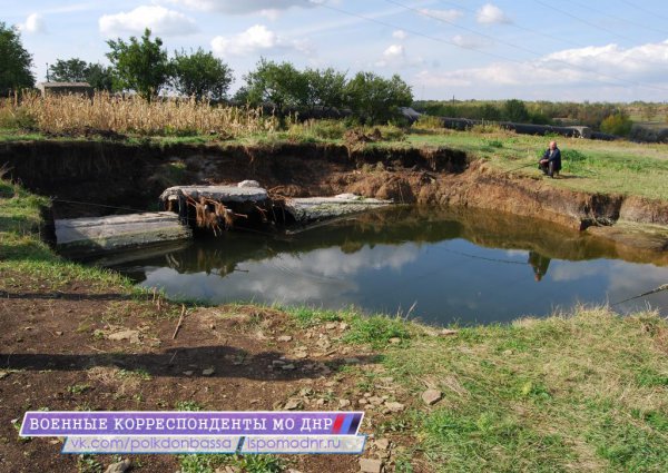 Каратели Порошенко повредили трубы 4-го подъёма канала «северский Донец – Донбасс»