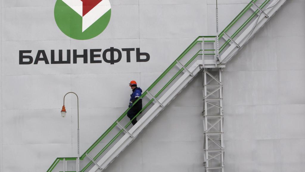 Урала Рахимова заподозрили в использовании положения отца при хищении акций «Башнефти» Урала Рахимова заподозрили в использовании положения отца при хищении акций «Башнефти»