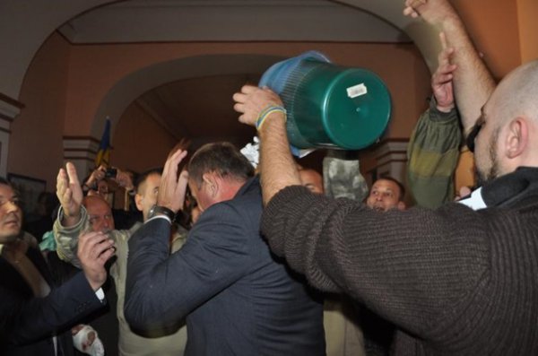 Европейские ценности и люстрация продолжает шагать по стране Европейские ценности и люстрация продолжает шагать по стране