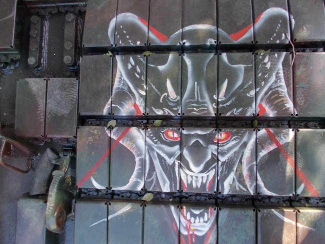 Танковый тюнинг. Привет от Беса...