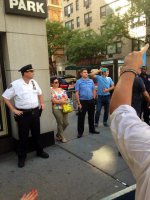 Полиции в Нью-Йорке надоели майдауны