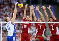 СМИ: российский волейболист плюнул в польского депутата в ответ на предложение «вернуть Крым»