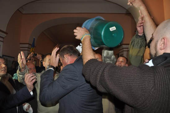 Как били прокурора Днепропетровской области Как били прокурора Днепропетровской области