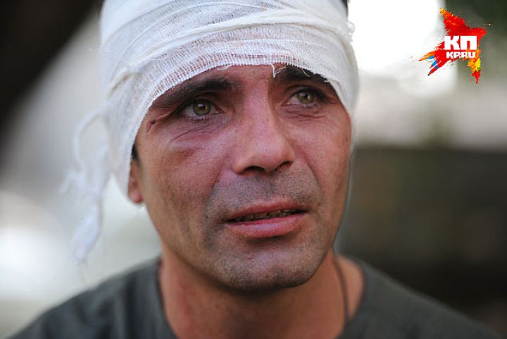 «Главное — не дать им головы поднять. Иначе весь город снарядами засыпят...» «Главное — не дать им головы поднять. Иначе весь город снарядами засыпят...»