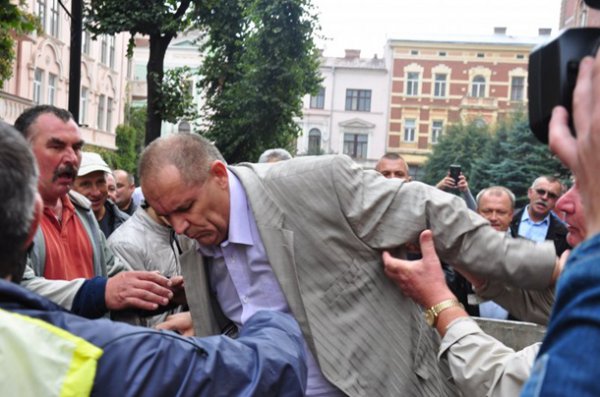 Новости мусорной люстрации. Ирпень. Черновцы