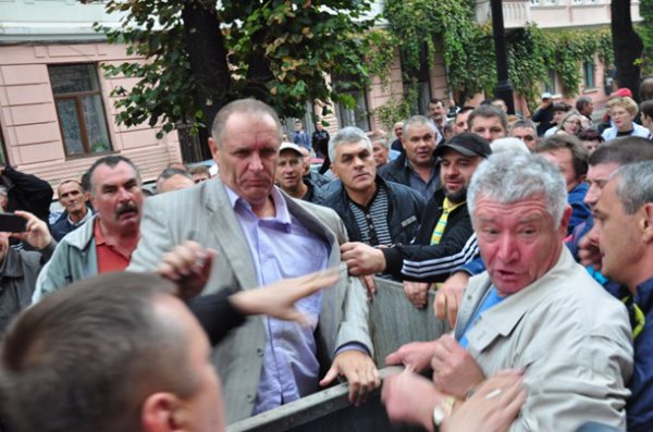 Новости мусорной люстрации. Ирпень. Черновцы