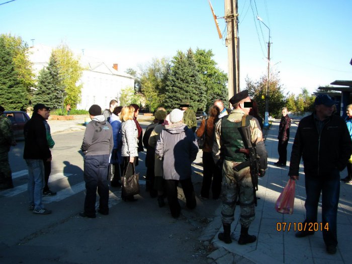 Каратель батальона "Донбасс" приехал погостить в родной город в ДНР Каратель батальона "Донбасс" приехал погостить в родной город в ДНР