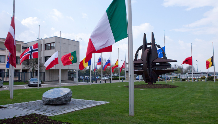 НАТО поможет Киеву сорвать выборы в ДНР и ЛНР НАТО поможет Киеву сорвать выборы в ДНР и ЛНР