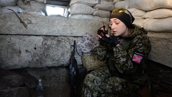 Женщины-воины пополняют ряды ополчения Донбасса Женщины-воины пополняют ряды ополчения Донбасса