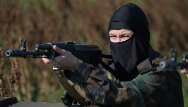 Женщины-воины пополняют ряды ополчения Донбасса Женщины-воины пополняют ряды ополчения Донбасса