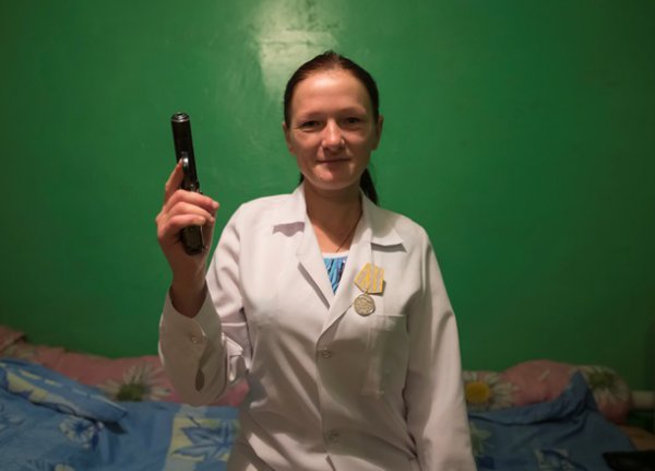 Женщины-воины пополняют ряды ополчения Донбасса Женщины-воины пополняют ряды ополчения Донбасса