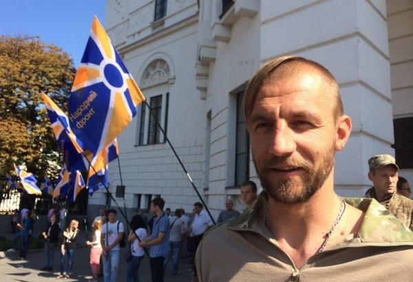 Как Яценюк тратит миллионы долларов в нищей стране Как Яценюк тратит миллионы долларов в нищей стране