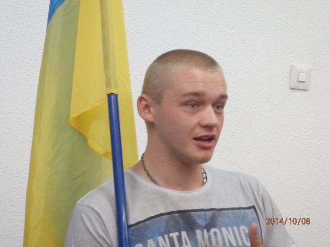 Украинские нацисты пытались в Мадриде сорвать выставку о геноциде на Востоке Украины, за что были с позором изгнаны Украинские нацисты пытались в Мадриде сорвать выставку о геноциде на Востоке Украины, за что были с позором изгнаны