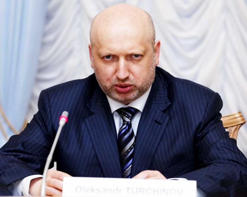 Украина угрожает воздушной блокадой Крыма, несмотря на протесты Москвы