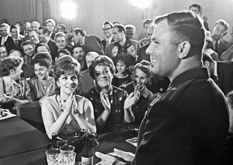 Краткая история освоения космоса Краткая история освоения космоса