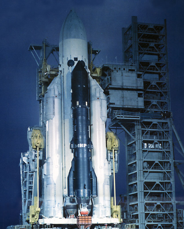 Краткая история освоения космоса Краткая история освоения космоса