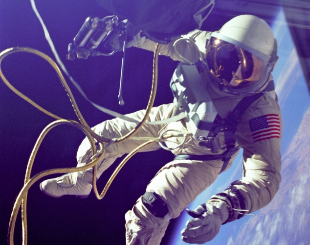 Краткая история освоения космоса Краткая история освоения космоса