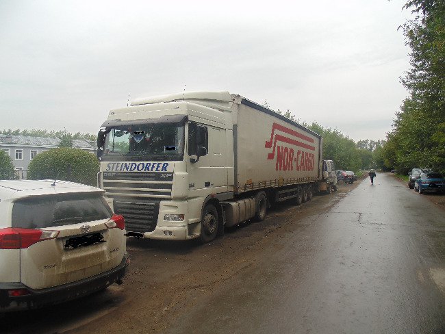 НОД: очередной гуманитарный груз доставлен из Екатеринбурга в Луганск НОД: очередной гуманитарный груз доставлен из Екатеринбурга в Луганск