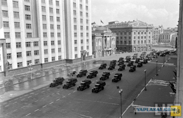 Москва 1947 года глазами американского журналиста Москва 1947 года глазами американского журналиста