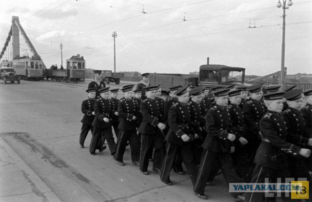 Москва 1947 года глазами американского журналиста Москва 1947 года глазами американского журналиста