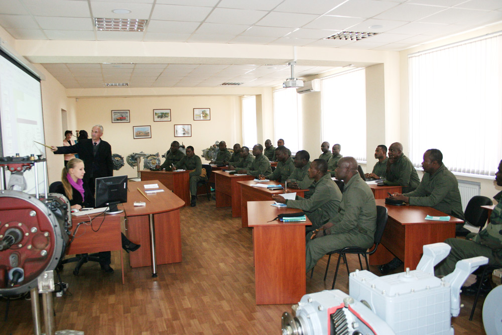 В Харьков прибыли cпециалисты вооруженных сил Нигерии В Харьков прибыли cпециалисты вооруженных сил Нигерии