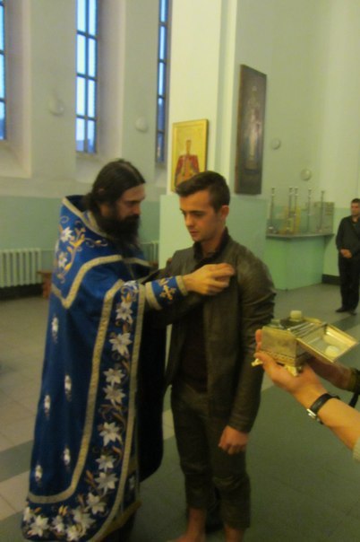 Франция христианская с любовью и верую в Новороссию: принятие православной веры легионером-французом! Франция христианская с любовью и верую в Новороссию: принятие православной веры легионером-французом!