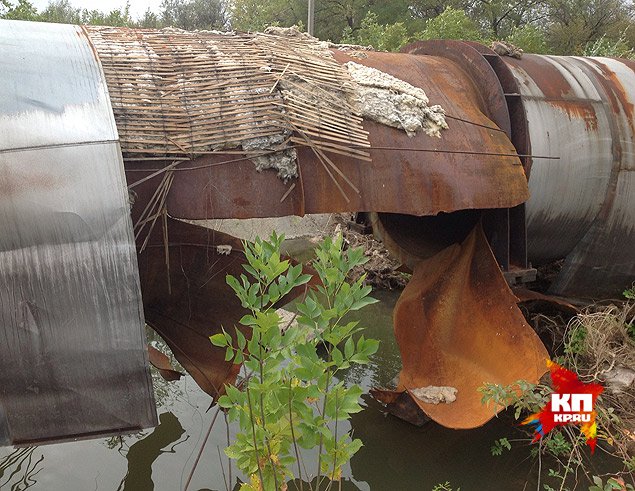Донецк готовится к зиме под огнем Донецк готовится к зиме под огнем