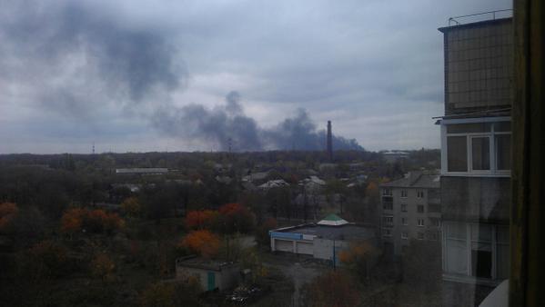 Очевидцы сообщают о возможном ударе ракетой "Точка-У" по Донецку и Макеевке Очевидцы сообщают о возможном ударе ракетой "Точка-У" по Донецку и Макеевке