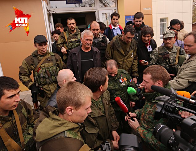 Александр Захарченко: «Украина хочет оставить нас без денег и поднять тут социальный бунт» Александр Захарченко: «Украина хочет оставить нас без денег и поднять тут социальный бунт»