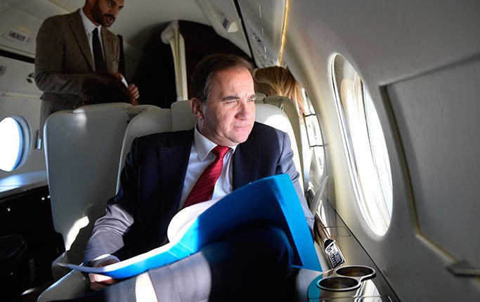 Под сурдинку о "российской подлодке" Швеция делает шаг к НАТО Под сурдинку о "российской подлодке" Швеция делает шаг к НАТО