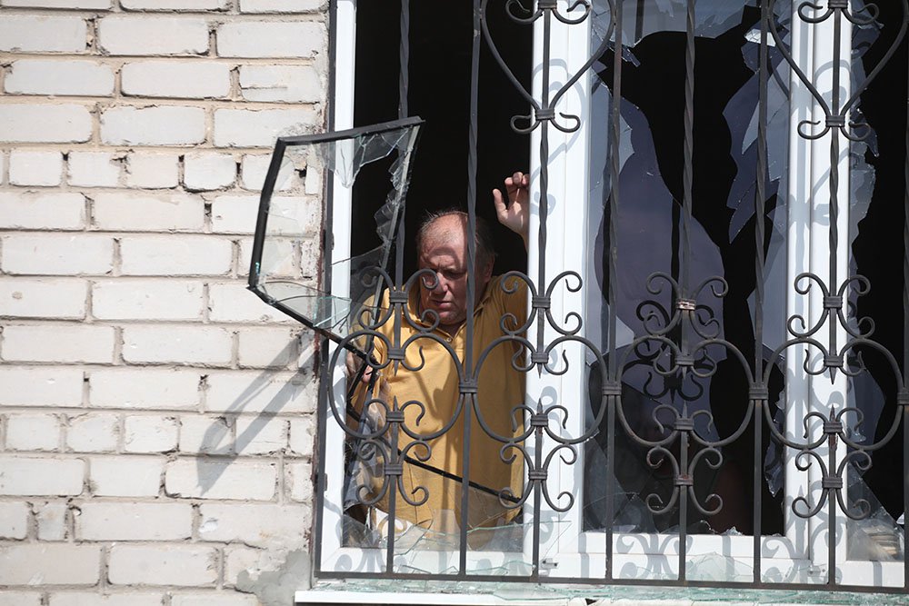 Война и холод. Как готовятся к зиме в разрушенном Донецке