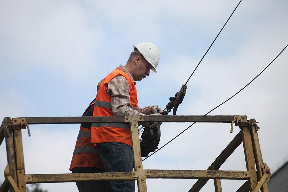 Война и холод. Как готовятся к зиме в разрушенном Донецке