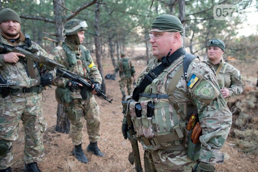 Будни защитников Украины: командиры карбата «Слобожанщина» грабят население и своих подчиненных Будни защитников Украины: командиры карбата «Слобожанщина» грабят население и своих подчиненных