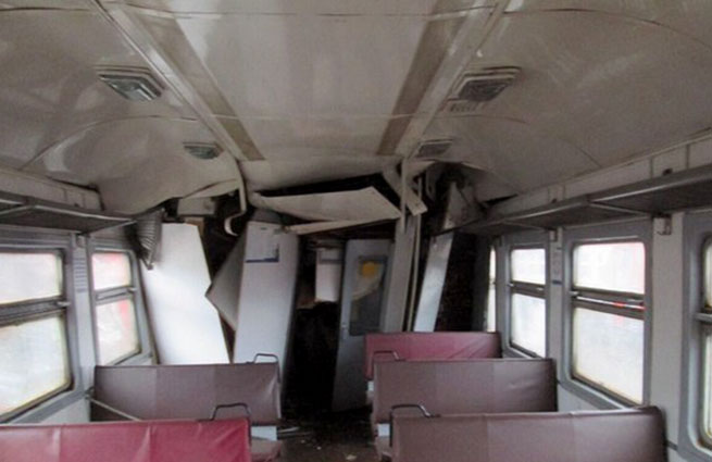 В Подмосковье неизвестные пытались угнать электричку В Подмосковье неизвестные пытались угнать электричку