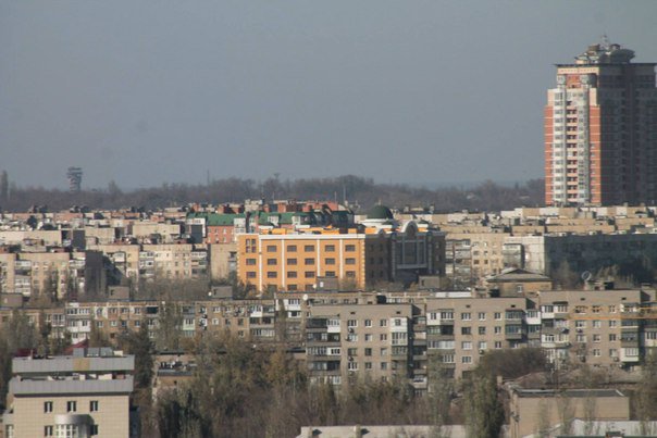 Репортаж Грэма Филипса из аэропорта Донецка. Репортаж Грэма Филипса из аэропорта Донецка.