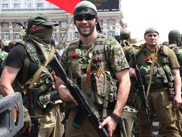 Илья Данилов. Донецк воюющий: хроники выживания Илья Данилов. Донецк воюющий: хроники выживания