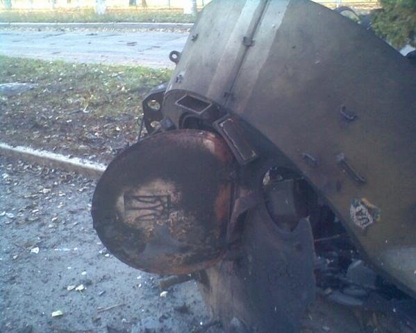 Ополченцы ЛНР добровольно выпустили из окружения 150 украинских силовиков (Видео) Ополченцы ЛНР добровольно выпустили из окружения 150 украинских силовиков (Видео)