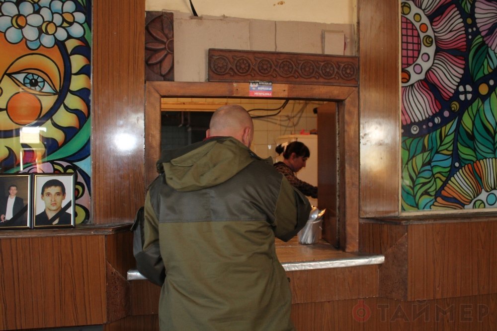 Позывной «Зубастик» - журналистка из Одессы побывала в отряде донецкого ополчения Позывной «Зубастик» - журналистка из Одессы побывала в отряде донецкого ополчения