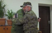 За ДНР воюют сын, служивший в части ВСУ, и его отец