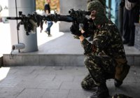 Ополченцы зачищают аэропорт 