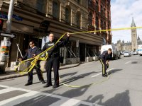 В центре Оттавы открыли стрельбу