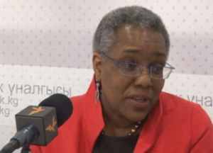 США "достали" всех, даже Киргизию