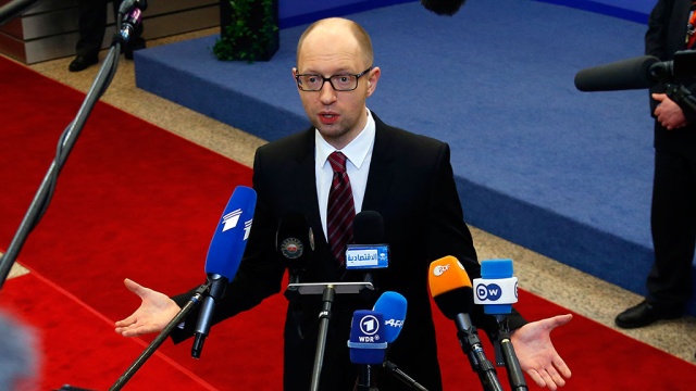 Куда миллиарды дел, Сеня Кролик - яценюк? Куда миллиарды дел, Сеня Кролик - яценюк?