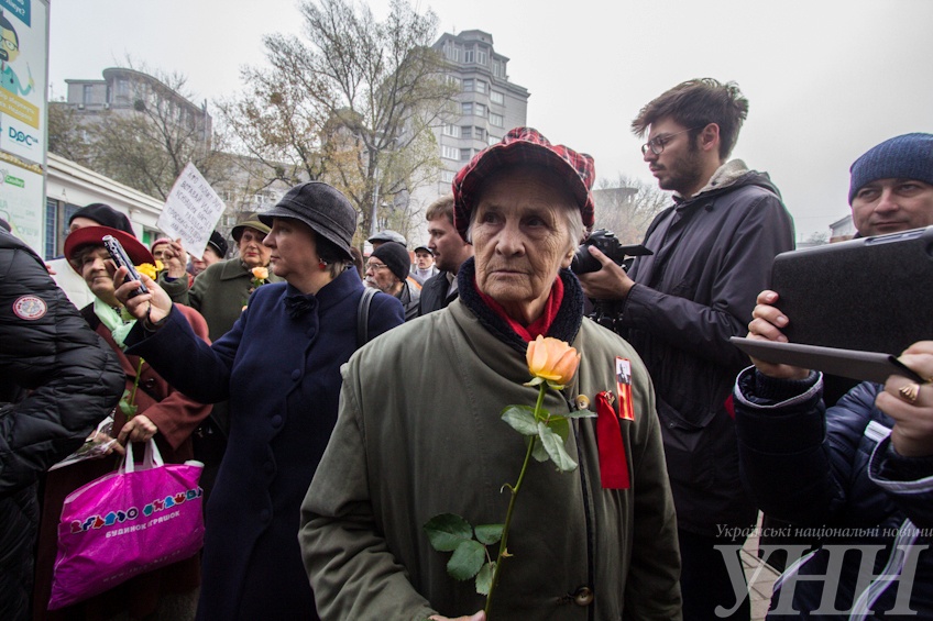 7 ноября: Драка в Харькове, в Одессе: без марша, но с двумя митингами, а в Киеве скромно отметили 7 ноября: Драка в Харькове, в Одессе: без марша, но с двумя митингами, а в Киеве скромно отметили