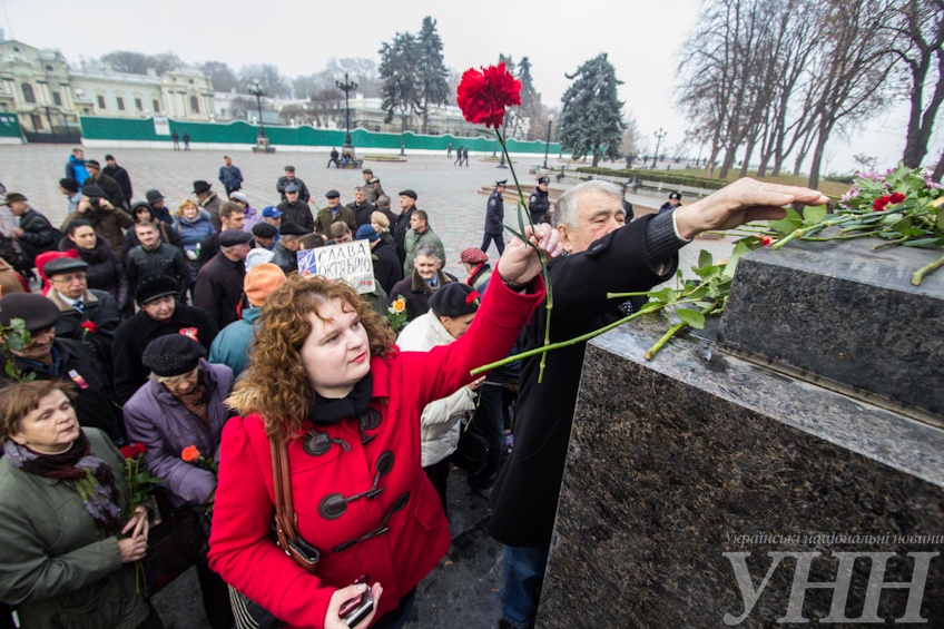 7 ноября: Драка в Харькове, в Одессе: без марша, но с двумя митингами, а в Киеве скромно отметили 7 ноября: Драка в Харькове, в Одессе: без марша, но с двумя митингами, а в Киеве скромно отметили