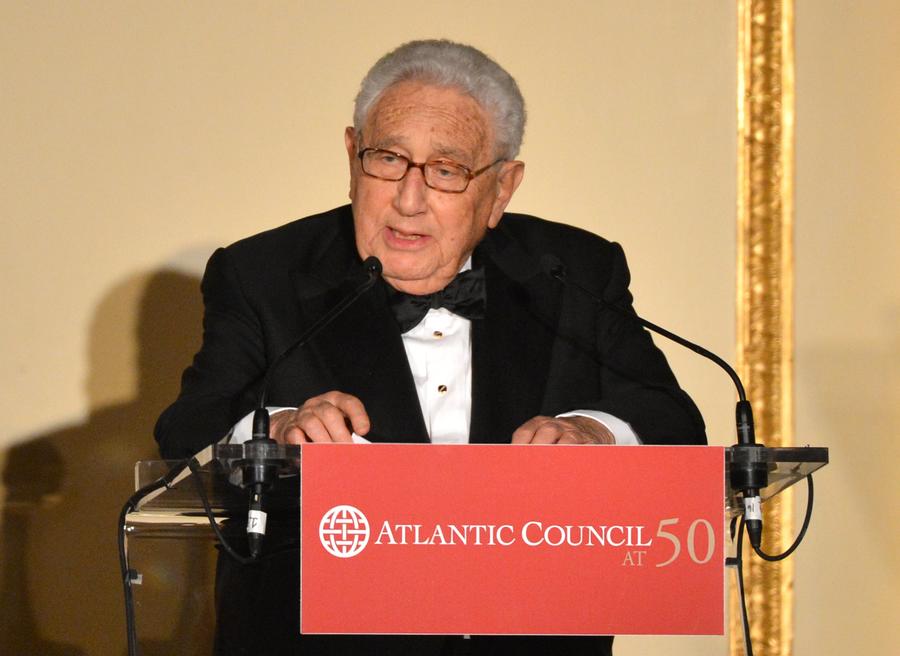 Генри Киссинджер: Запад допустил ошибку, недооценив значение Украины для России Генри Киссинджер: Запад допустил ошибку, недооценив значение Украины для России