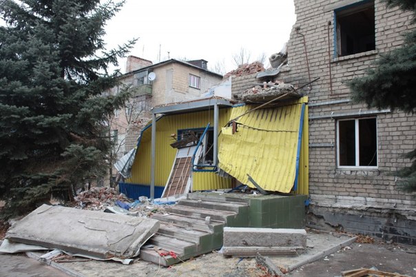 Фоторепортаж из г. Снежное: Здесь каждый ополченец понимает, за что воюет.